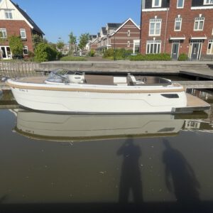 Alternative view of GS Tender 28